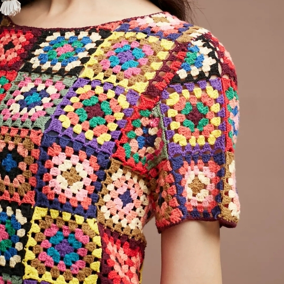 Farm Rio Crocheted & Cropped Pullover size L NWT - Picture 3 of 11